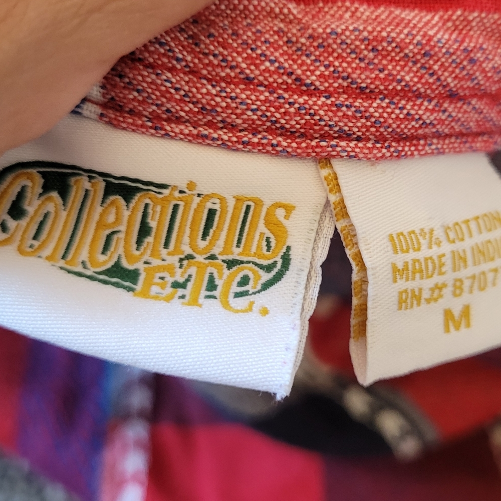 Collections etc heart flag button down. - Picture 8 of 8